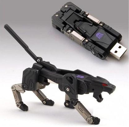 transforming-flash-drive